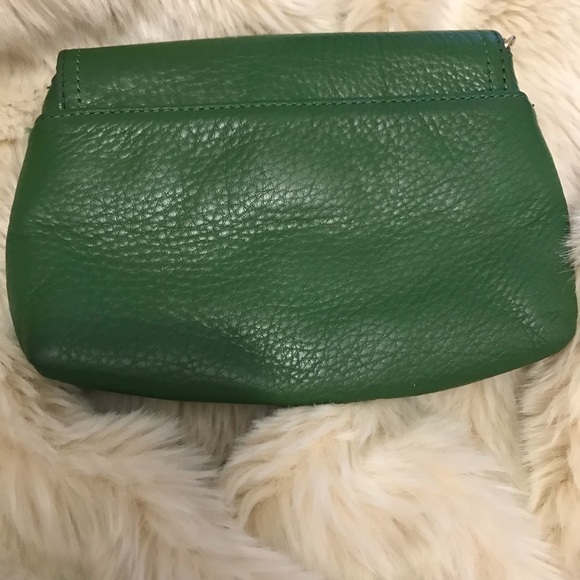 DKNY Emerald Green Leather Wristlet - Picture 7 of 8